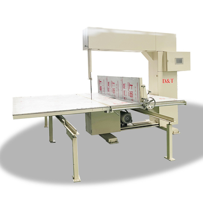 ماكينة قطع الرغوة اليدوية العمودية CNC للفراش الإسفنج 1.74kW