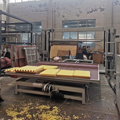 CNC الأفقي التذبذب الشفرة شفرة الشفرة قطع آلة للإسفنج و PU مرنة مع الحزام الطاولة الدوارة