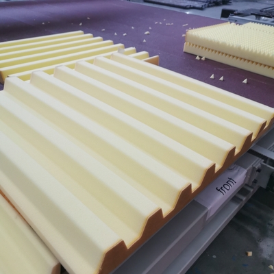 آلة القطع الأفقية عالية السرعة الاهتزاز اسفنج CNC