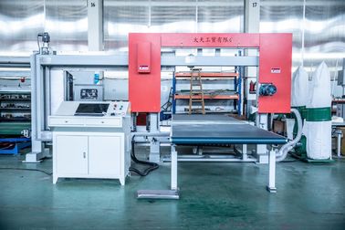 آلة قطع الأنبوب CNC ذات الكفاءة العالية مع شفرة أفقية وعمودية