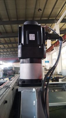 مواد البناء Rock Wool CNC Contour Cutter DTC-F2012 للصناعة 1.5 مم