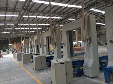 السيارات CNC رغوة كفاف آلة القاطع مع الجدول المتحرك، نظام الفرامل