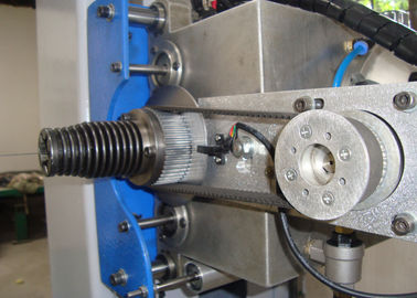 DTC-S1212 CNC Latex Basotect الإسفنج / آلة قطع PU المرنة تتأرجح شفرة مع منضدة